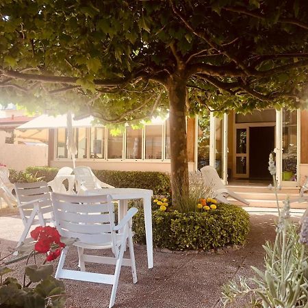 Hotel Perla Del Mare Lido di Camaiore Exterior photo